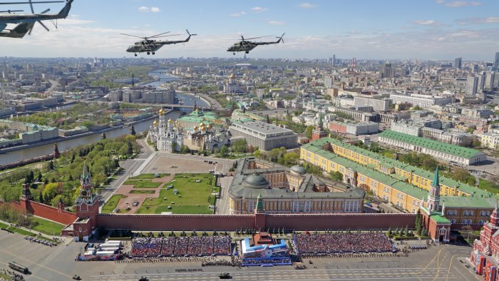 zelensky respinge la tregua russa nessuna garanzia di sicurezza il 9 maggio