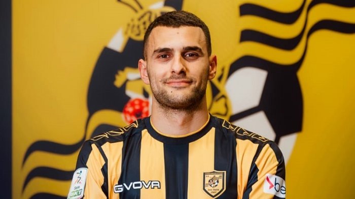 brescia juve stabia 0 0 vespe in 10 dal 43 il tabellino