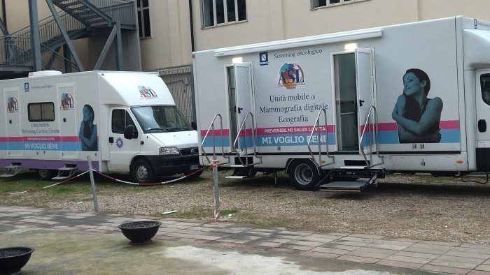 cesinali screening oncologici i camper dell asl in piazza