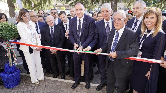 confindustria inaugura la nuova sede di benevento foto e live