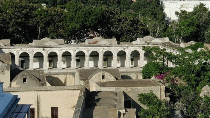 siti monumentali in campania situazione paradossale a capri