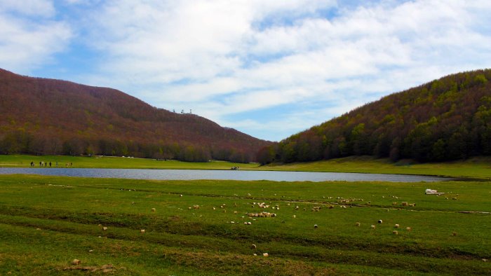 rally sul campo maggiore a montevergine 16 persone multate