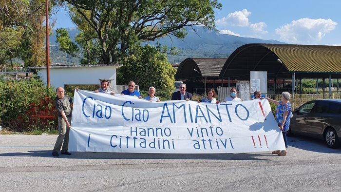 bonifica dell amianto al foro boario sopralluogo del sindaco