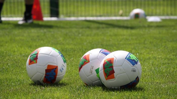 prima edizione del premio capri allenare nel calcio femminile