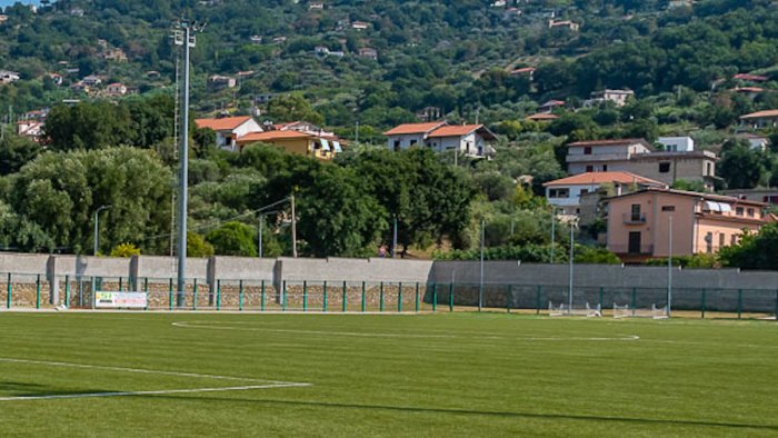 mini isole ecologiche a santa maria raccolta differenziata allo stadio