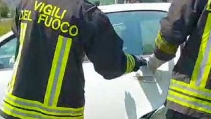 sangue sulle strade in campania tragedia lungo la statale domiziana