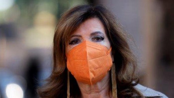 giornata rifugiato casellati diritti da proteggere sempre e comunque