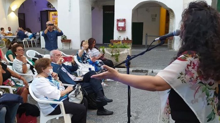 atrani tornano i salotti letterari
