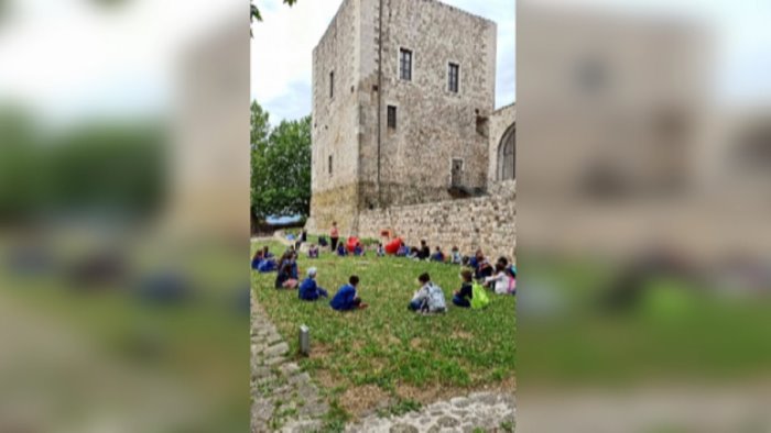 sant angelo dei lombardi ecco la prima libreria urbana dedicata ai bambini
