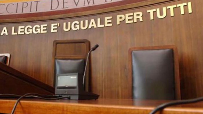 utilizza una carta di credito rubata assolto giovane di cervinara