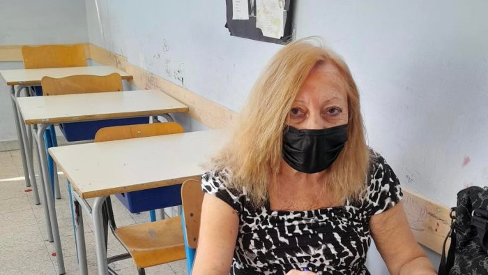 l esempio di nonna concetta torna in classe a 76 anni per la licenza media