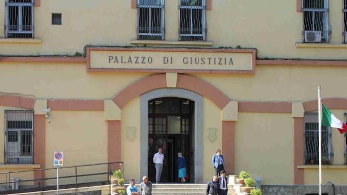tribunale di nocera al collasso appello ai sindaci non abbassiamo la guardia