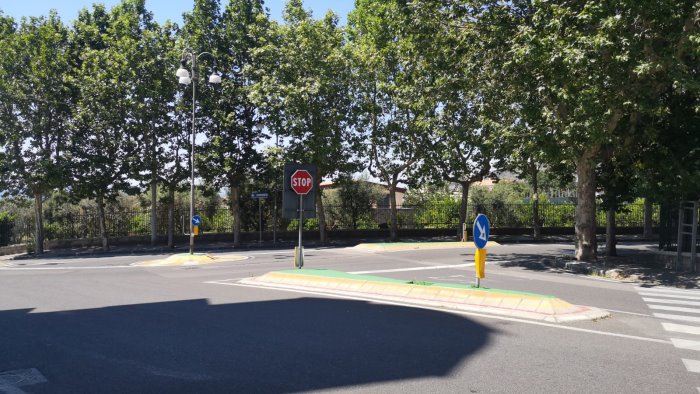 un cantiere della terna sulla rete elettrica compromette viabilita e vivibilita