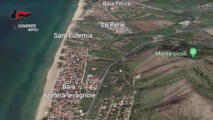 carabinieri si confondono tra i bagnanti e arrestano latitante