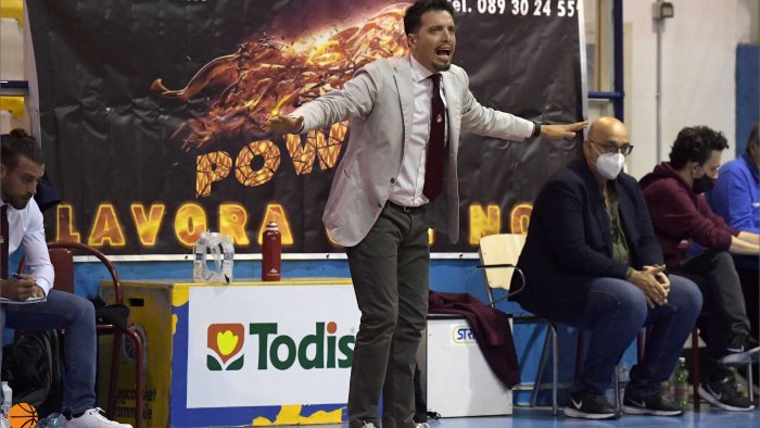 salerno basket 92 si riparte da coach aldo russo