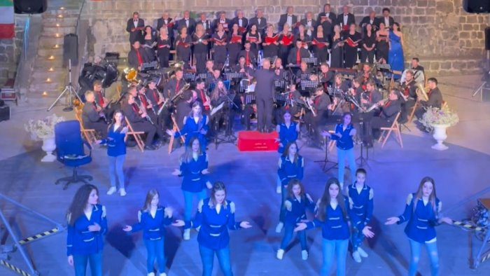 note di pace boom di presenze a castelvenere