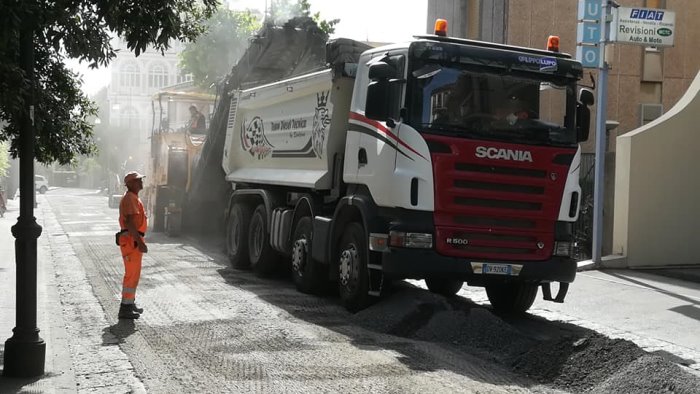 a sant agnello e a sorrento lavori di manutenzione stradale senza fine