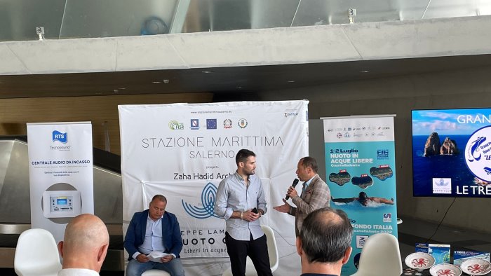 nuoto in acque libere presentato a salerno il grand prix le tre sirene