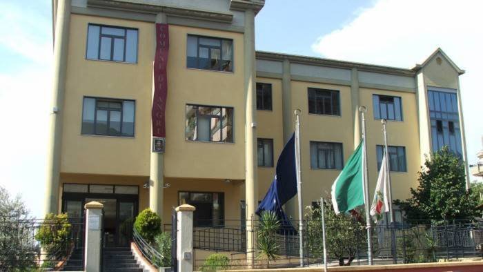 angri ucciso in strada a 35 anni l assessore mario era un bravo ragazzo