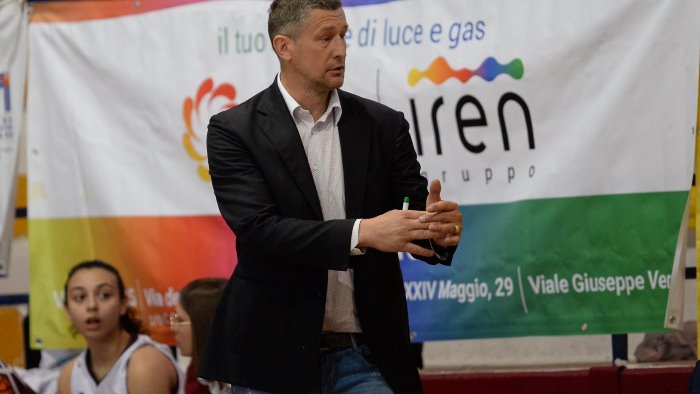 basket sirio salerno assalto alla serie a2 in finale contro basketball sisters