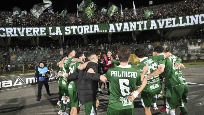 avellino ecco l avversario in coppa italia e in estate