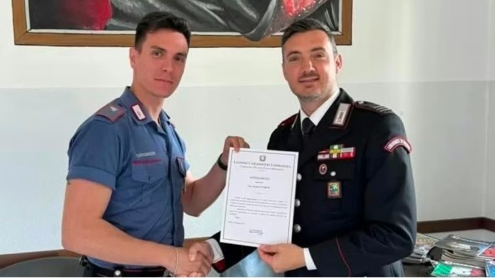 tenta il suicidio salvata da carabiniere lorenzo di prete eroe irpino