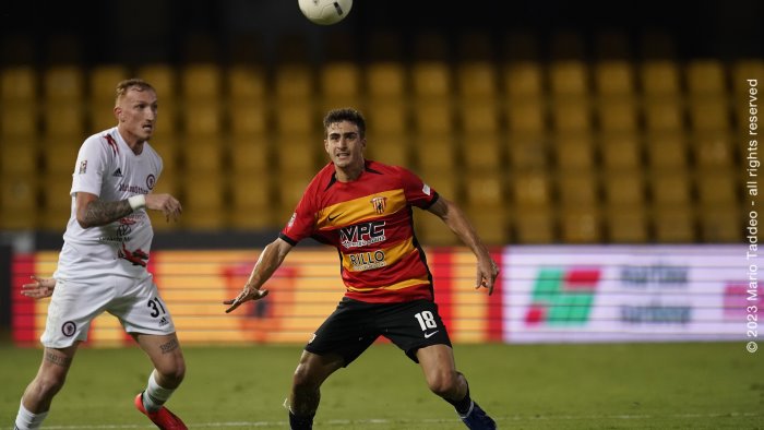 foggia in sei chiedono lo svincolo d ufficio