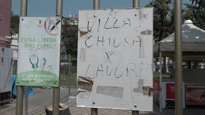 restyling a rilento in villa il cantiere diventa simbolo di abbandono