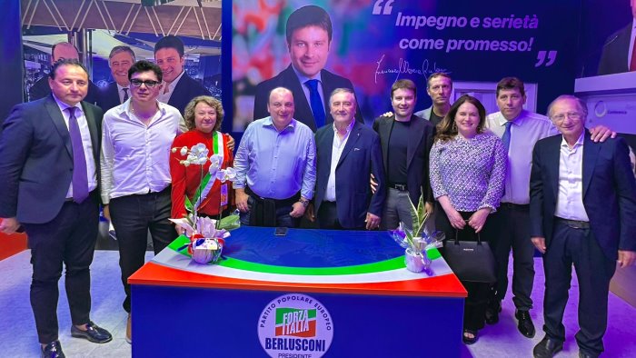 forza italia apre una nuova sede a durazzano