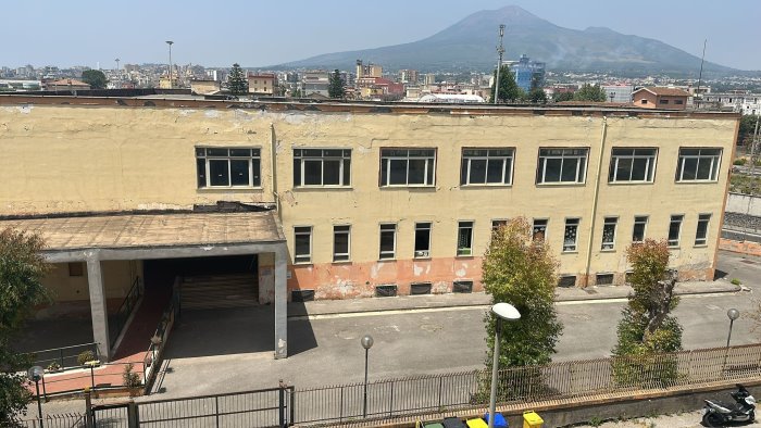 torre annunziata un cento polifunzionale per disabili in paese