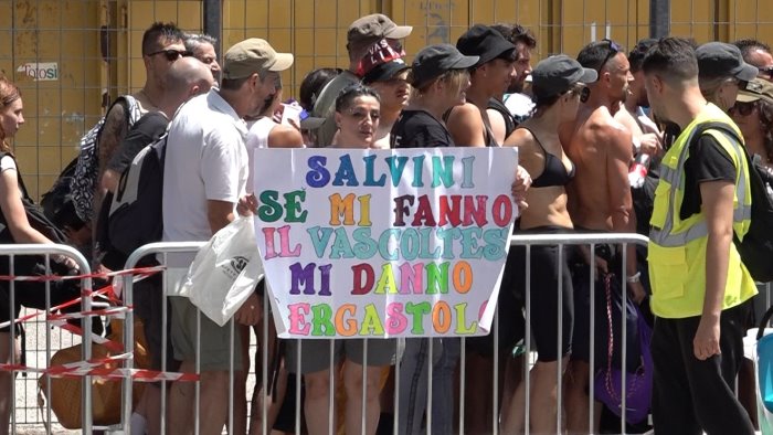 dal lungomare al maradona e vasco mania a napoli