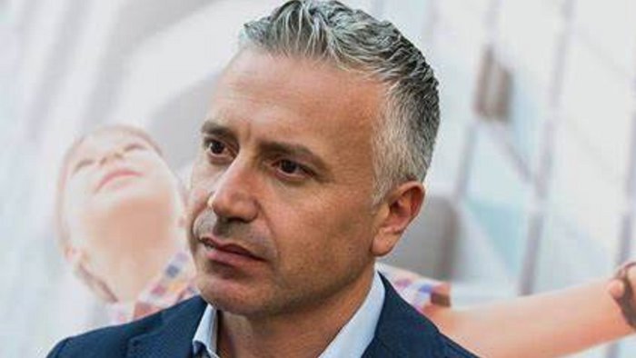 se venezia non vuole bezos puo venirsi a sposare a santo stefano del sole