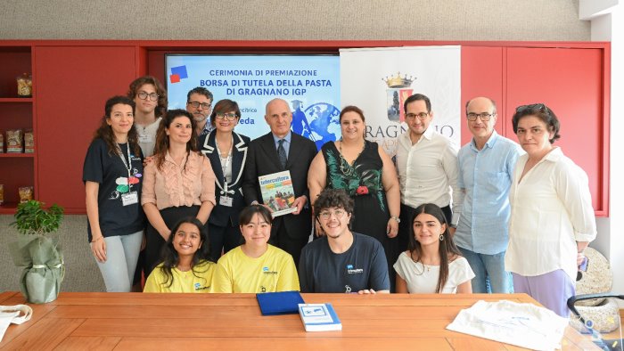 il consorzio di tutela della pasta premia studentessa di meta di sorrento