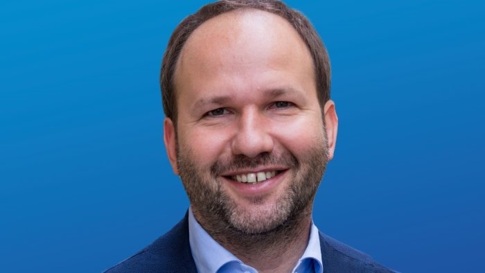 la lega in piazza per il decreto sicurezza gazebata in campania