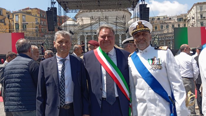 torre annunziata onorificenza ad un cittadino ecco la motivazione