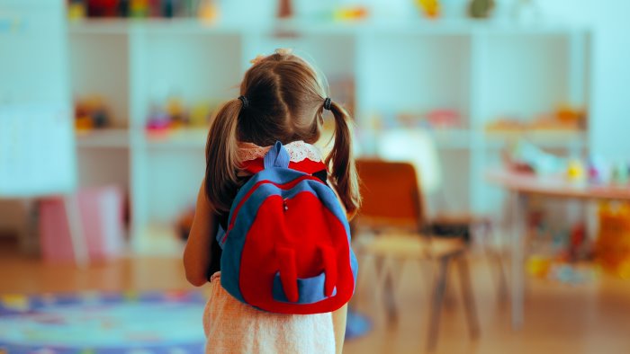 napoli privatizzare i servizi educativi non possono pagare sempre le famiglie