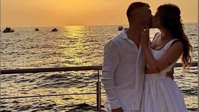 alle nozze di politano presenti anche de laurentiis e i compagni di squadra