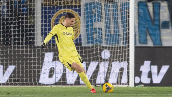 meret il rinnovo si fara ma il napoli non perde di vista milinkovic savic