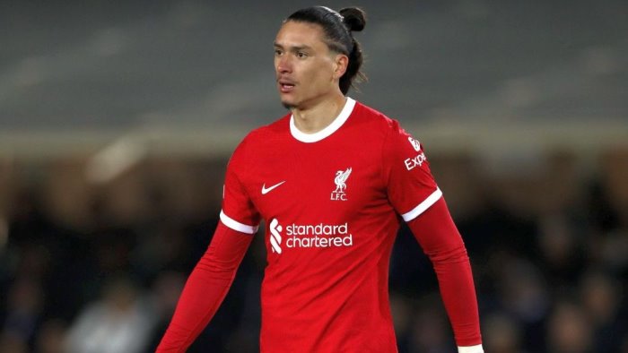 la folle richiesta del liverpool per dawid nunez fa riflettere il napoli