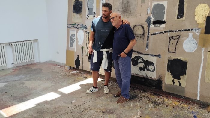 james franco nel sannio in visita da mimmo paladino