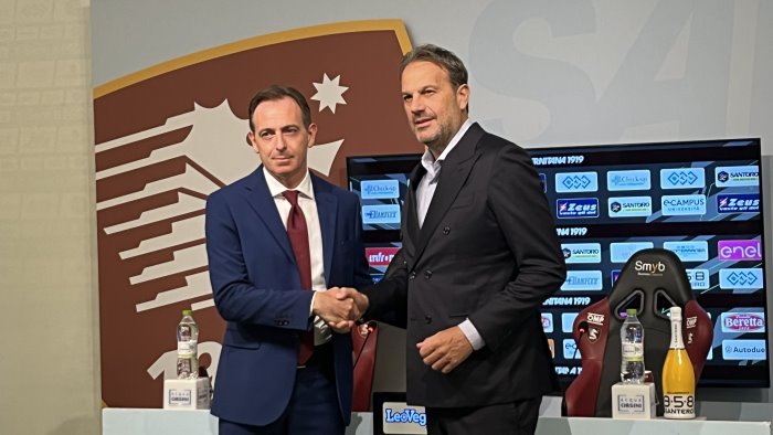 salernitana la conferenza stampa del ds daniele faggiano