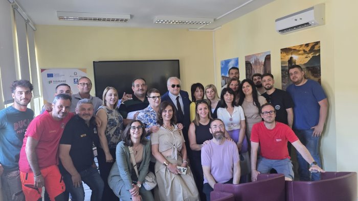 promessa mantenuta da parte di ferrante stabilizzazione per 38 dipendenti asl