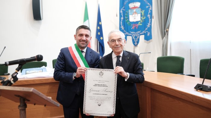 giovanni amoroso ritorna alle origini cittadino onorario di mercato s severino