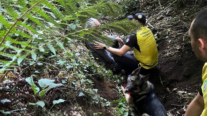monteforte ritrovato in un canalone il cardiologo scomparso da 24 ore sta bene