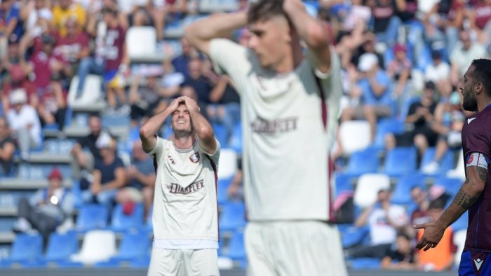 salernitana delusione wlodarczyk e fuori dagli europei in campo lochoshvili