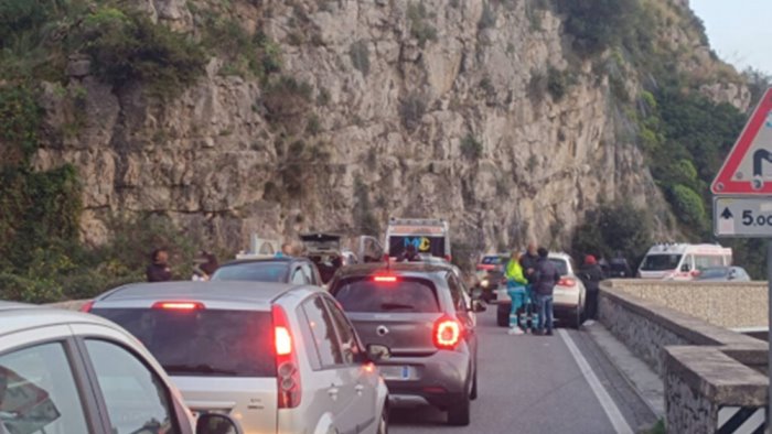 costiera amalfitana appello della fenailp per l installazione di autovelox