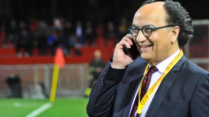 cosenza il sindaco scarica guarascio