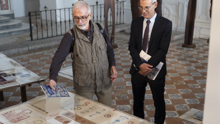 ezio de felice oltre l architetto inaugurata mostra a castel sant elmo