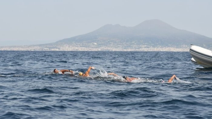 capri napoli le prove open approdano nella citta del corallo