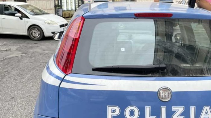 ariano spara contro il drone in volo del vicino di casa nei guai 37enne